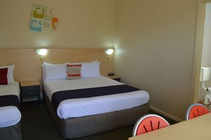 Standard Twin Room | Standard Twin Room | Riverside Twin Room